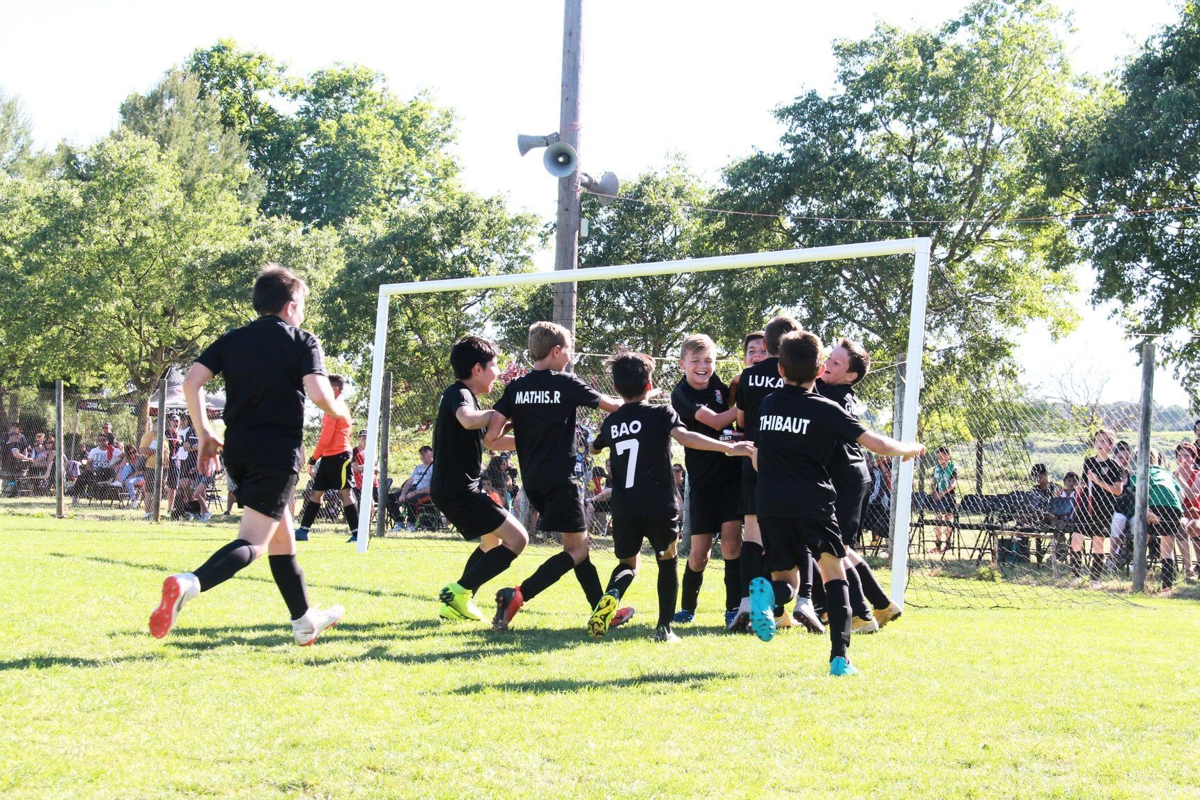 Célébration des buts de la Coupe de France-Méditerranée