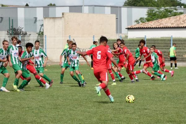 Scena della partita Francia-Coppa del Mediterraneo